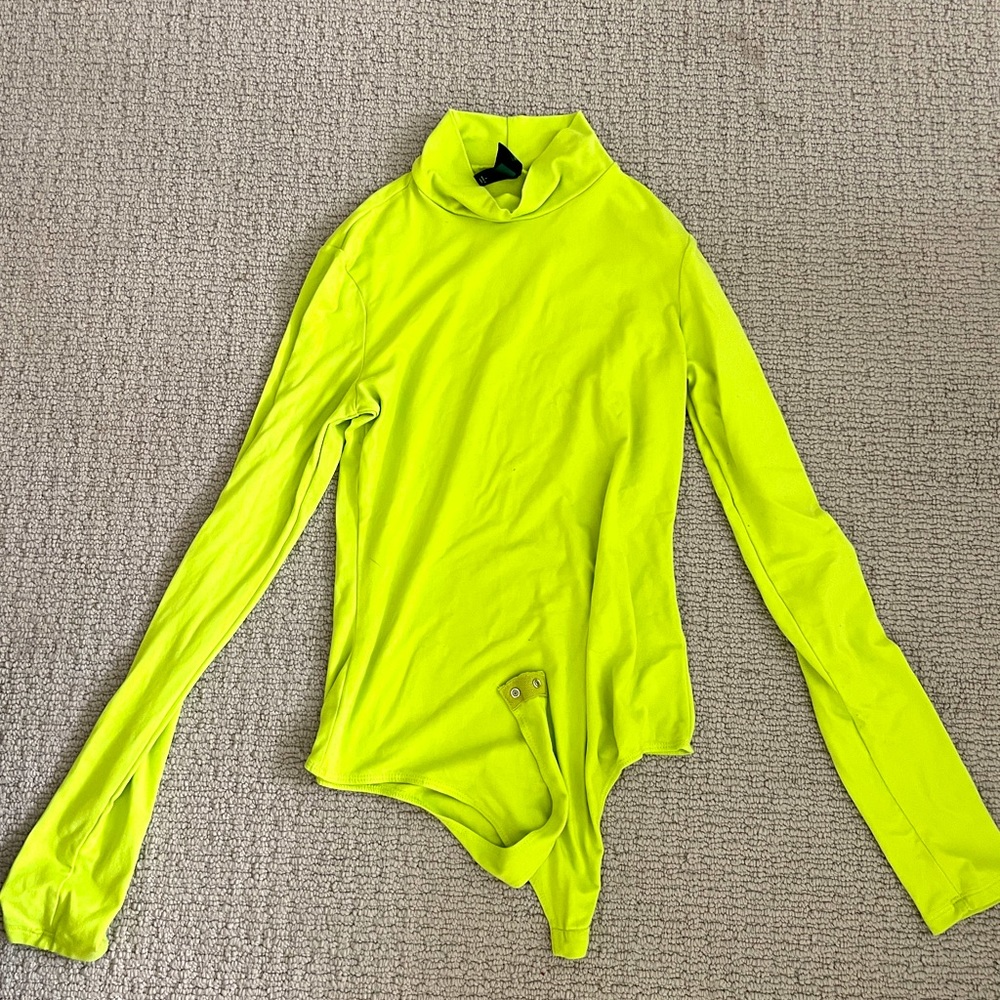 Wild Fable Turtle neck Bodysuit size S